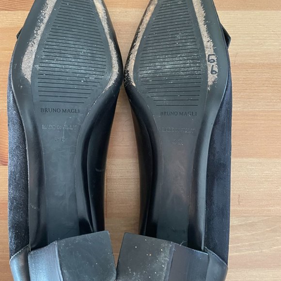 Vintage Bruno Magli Women's Black Leather and Suede Pumps Size 8 - Picture 7 of 8